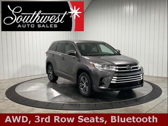 2018 Toyota Highlander LE