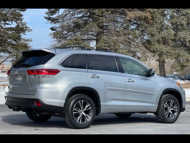 2018 Toyota Highlander LE