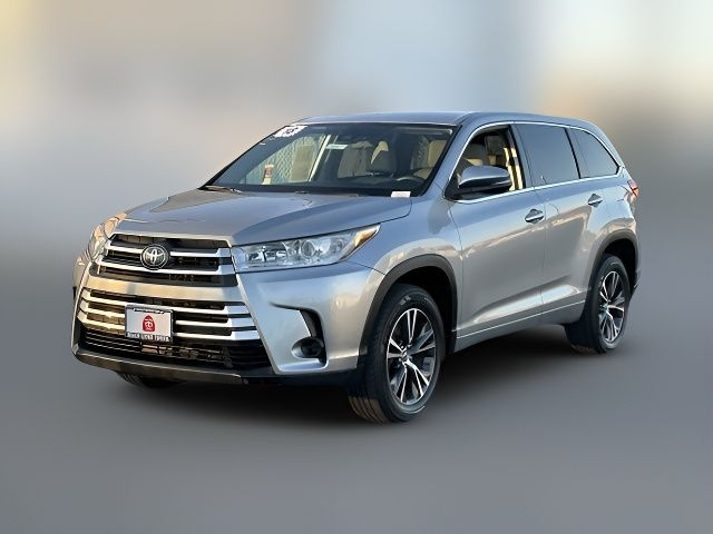 2018 Toyota Highlander LE