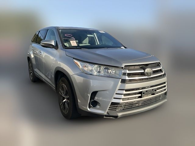 2018 Toyota Highlander LE