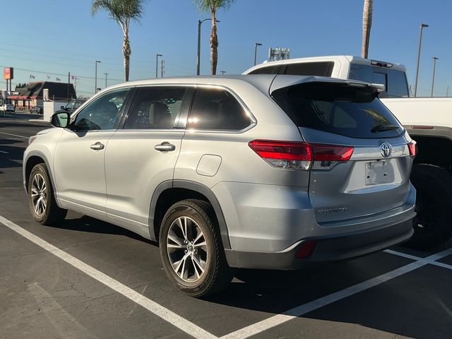 2018 Toyota Highlander LE