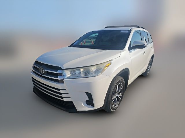 2018 Toyota Highlander LE