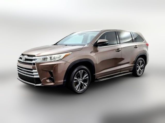 2018 Toyota Highlander LE