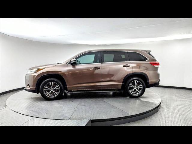 2018 Toyota Highlander LE