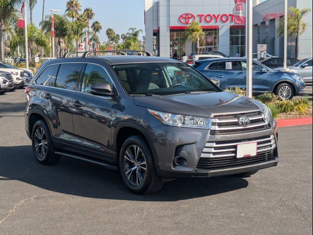 2018 Toyota Highlander LE