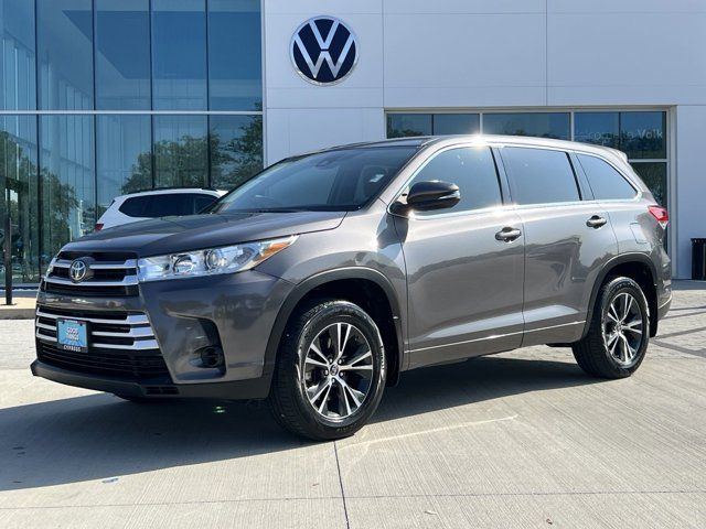 2018 Toyota Highlander LE