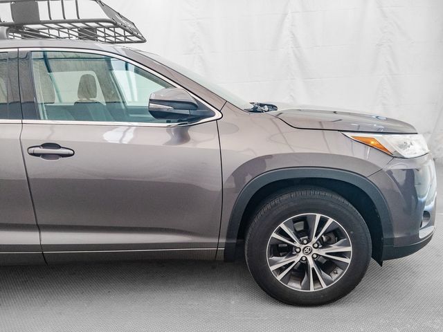2018 Toyota Highlander LE