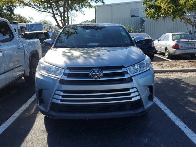 2018 Toyota Highlander LE