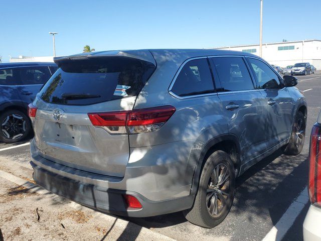 2018 Toyota Highlander LE