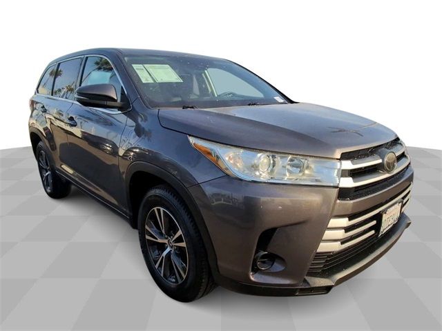 2018 Toyota Highlander LE