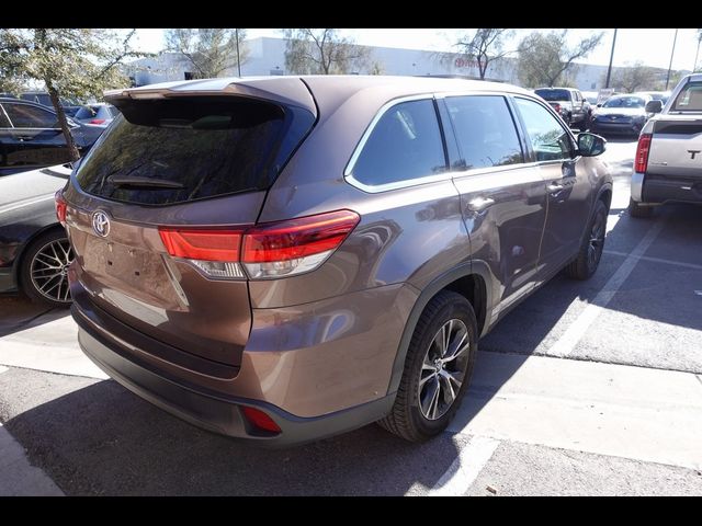 2018 Toyota Highlander LE