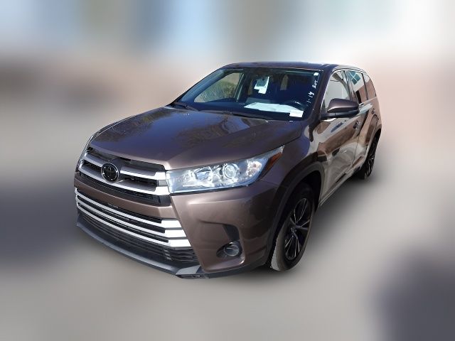 2018 Toyota Highlander LE