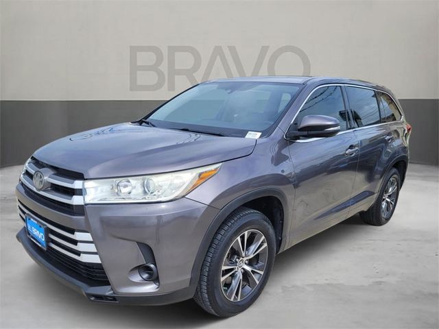 2018 Toyota Highlander LE