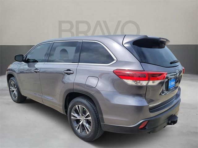 2018 Toyota Highlander LE