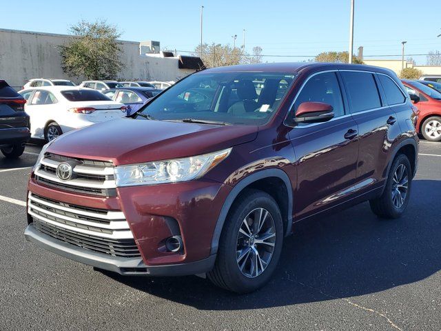 2018 Toyota Highlander LE