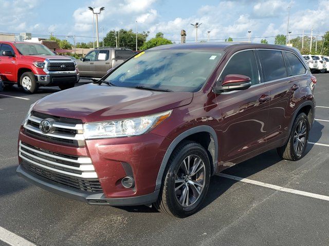 2018 Toyota Highlander LE