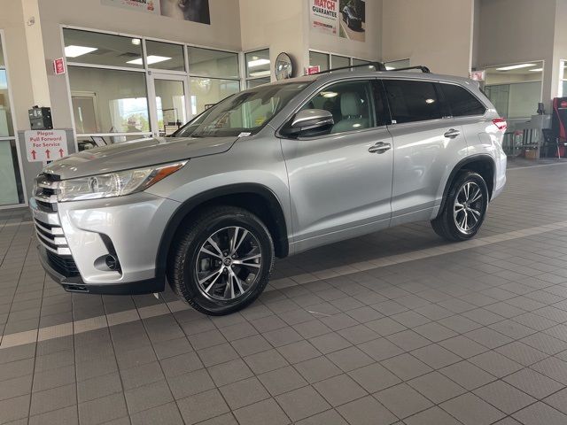 2018 Toyota Highlander LE