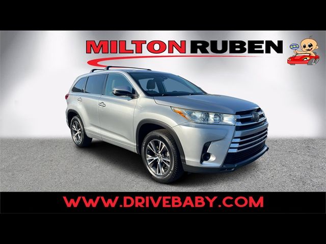 2018 Toyota Highlander LE