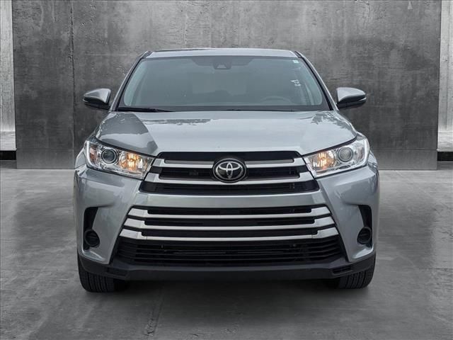 2018 Toyota Highlander LE