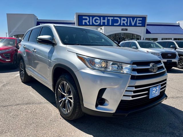 2018 Toyota Highlander LE