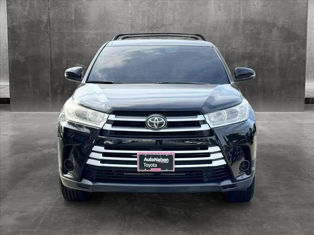 2018 Toyota Highlander LE