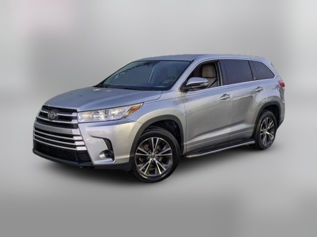 2018 Toyota Highlander LE