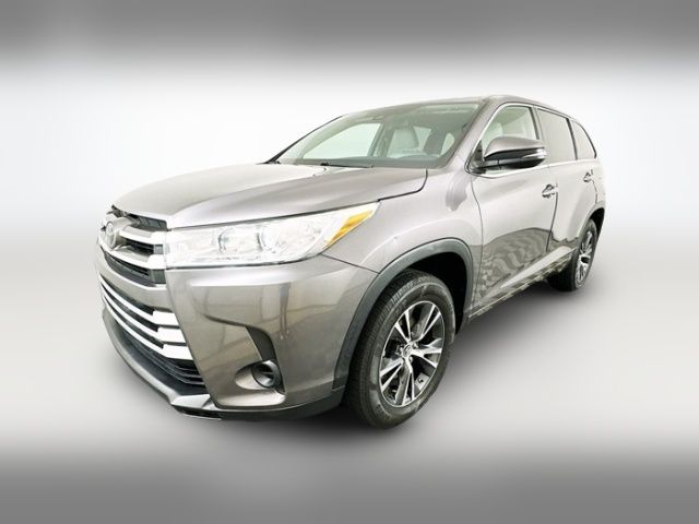 2018 Toyota Highlander LE