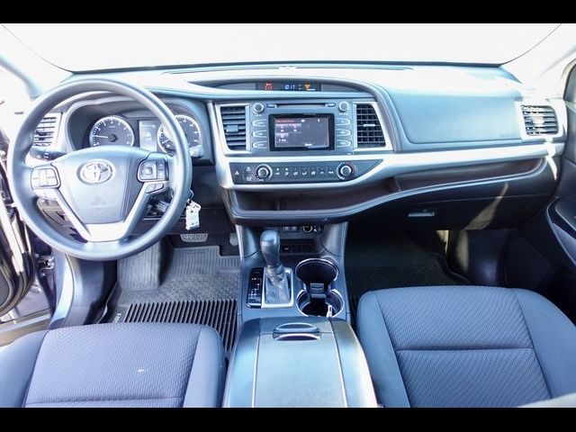 2018 Toyota Highlander LE