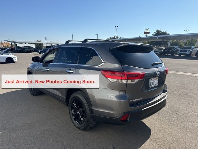 2018 Toyota Highlander LE