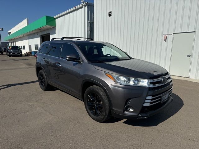 2018 Toyota Highlander LE