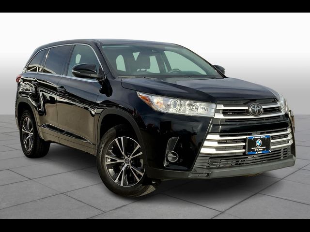 2018 Toyota Highlander LE