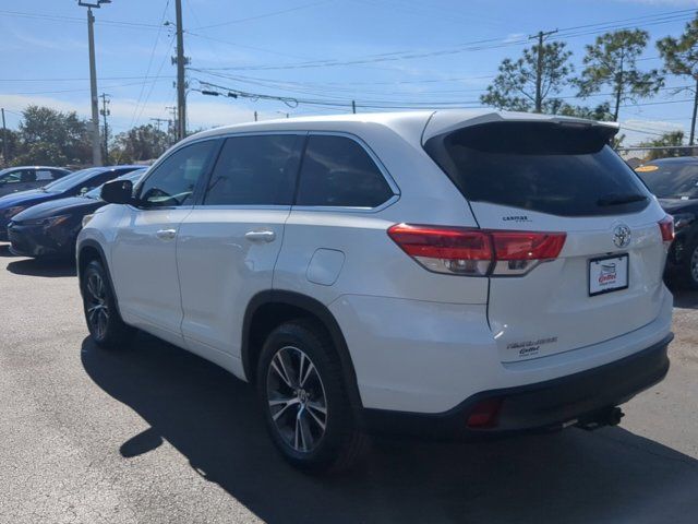 2018 Toyota Highlander LE