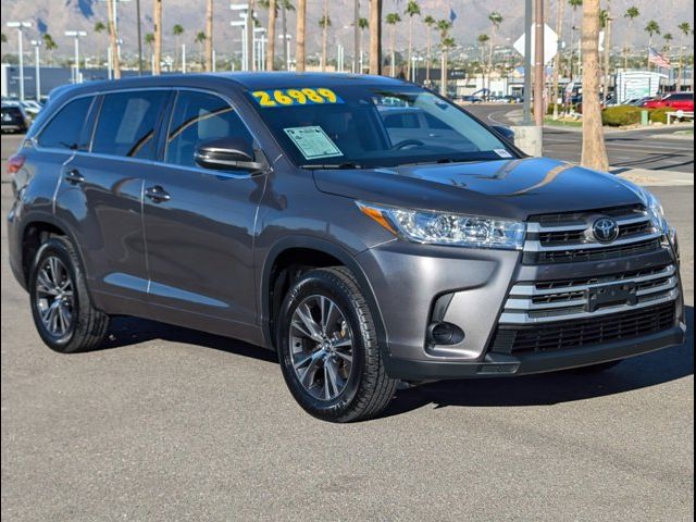 2018 Toyota Highlander LE