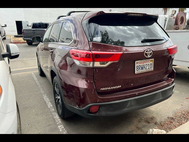 2018 Toyota Highlander LE