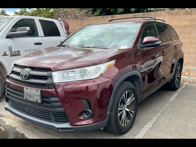 2018 Toyota Highlander LE