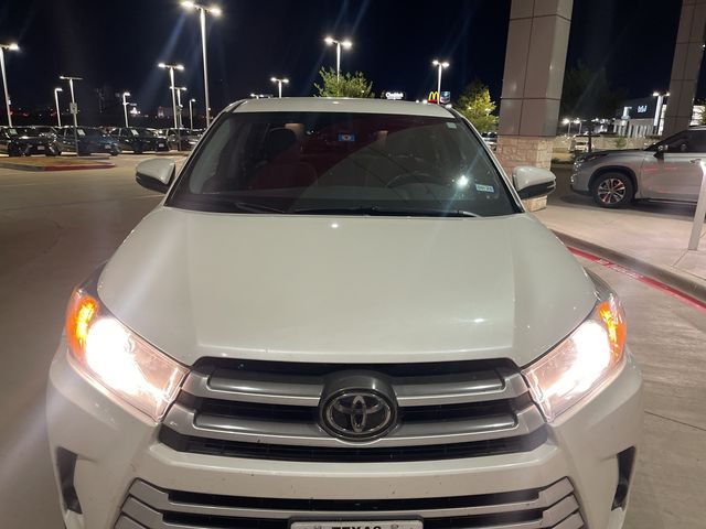 2018 Toyota Highlander LE