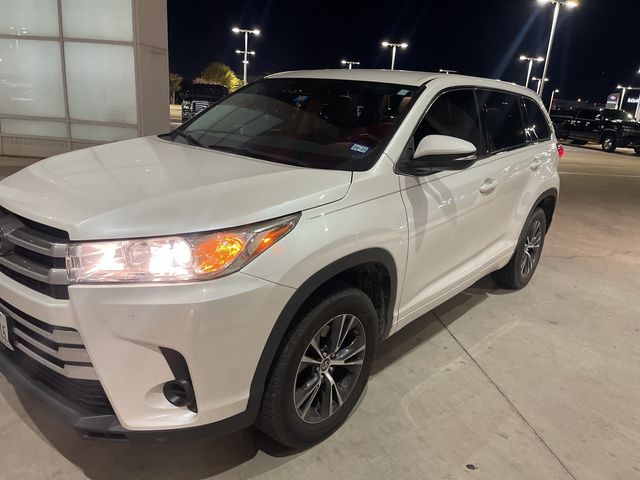 2018 Toyota Highlander LE