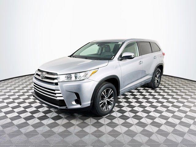 2018 Toyota Highlander LE