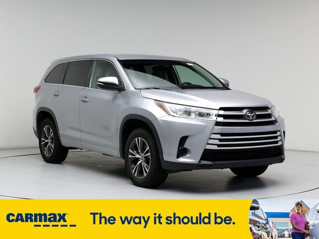 2018 Toyota Highlander LE