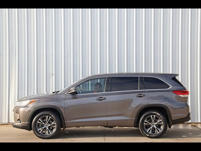 2018 Toyota Highlander LE