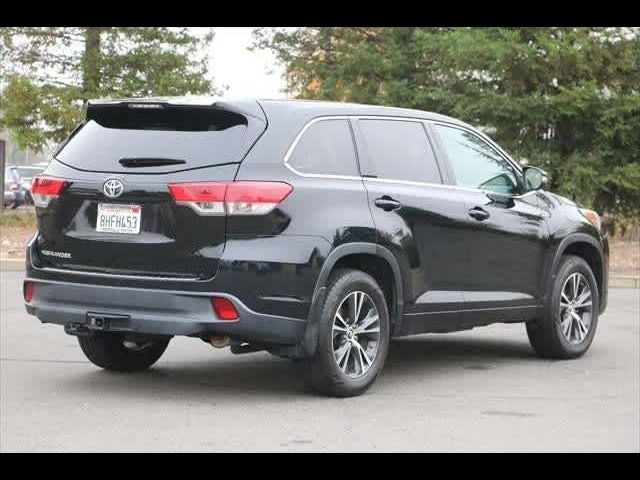 2018 Toyota Highlander LE