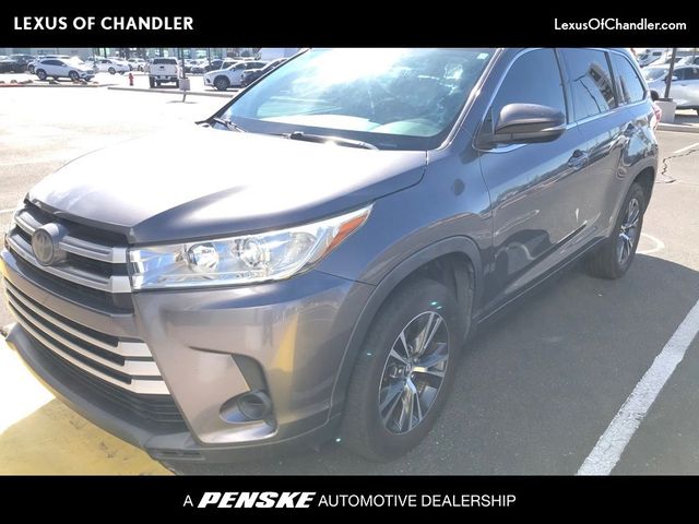 2018 Toyota Highlander LE