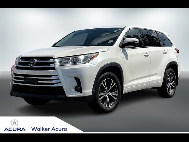 2018 Toyota Highlander LE