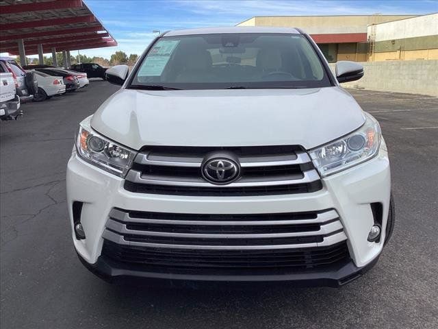 2018 Toyota Highlander LE