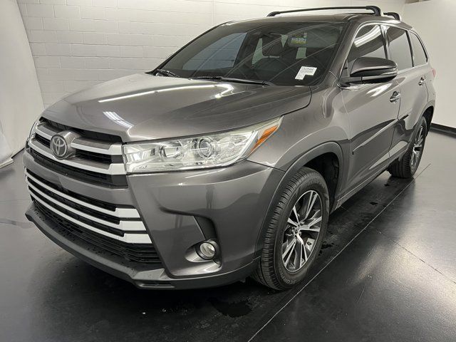 2018 Toyota Highlander LE