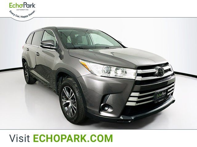 2018 Toyota Highlander LE