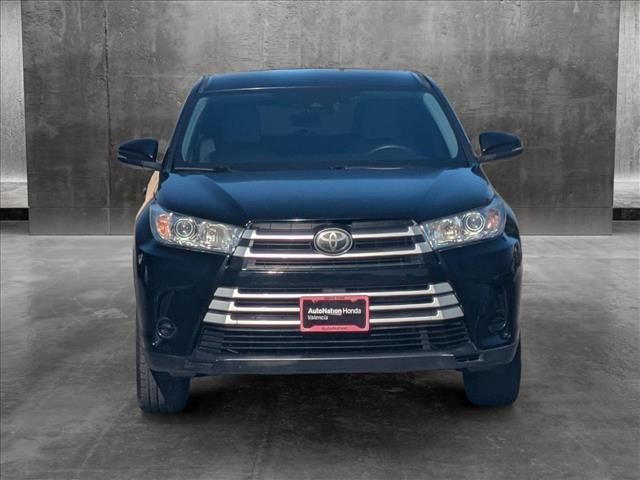 2018 Toyota Highlander LE