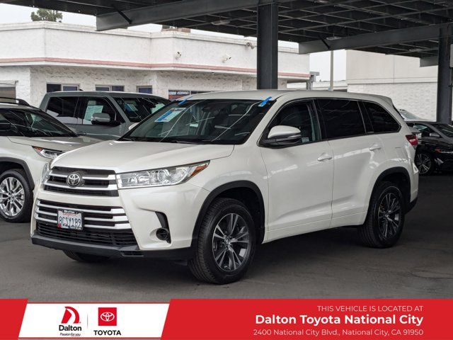 2018 Toyota Highlander LE