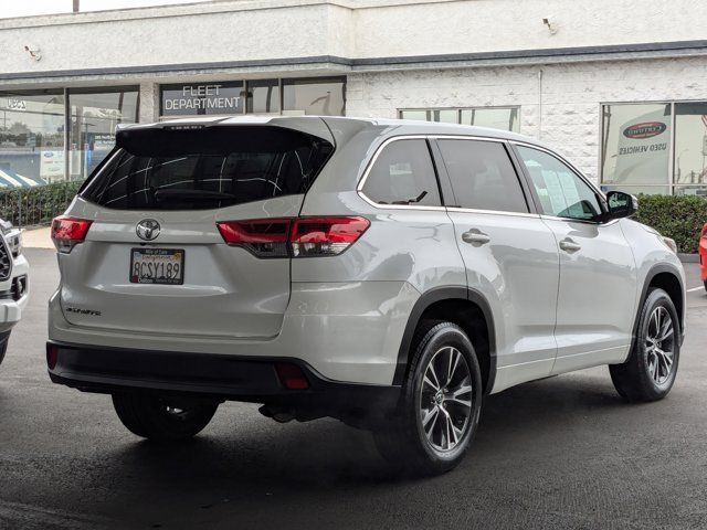 2018 Toyota Highlander LE