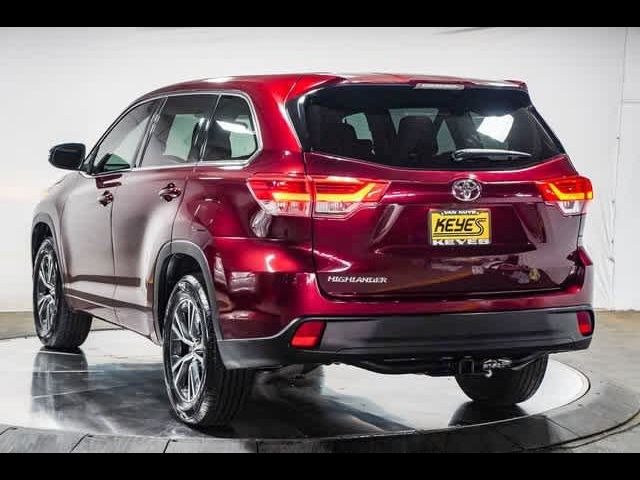 2018 Toyota Highlander LE